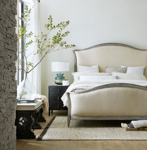 Hooker Furniture Ciao Queen Upholstered Bed With Hand‑Chiseled Speckled Gray Frame, Cream Tuscan White Upholstery, Nailhead Trim Beige 5805-90850-96