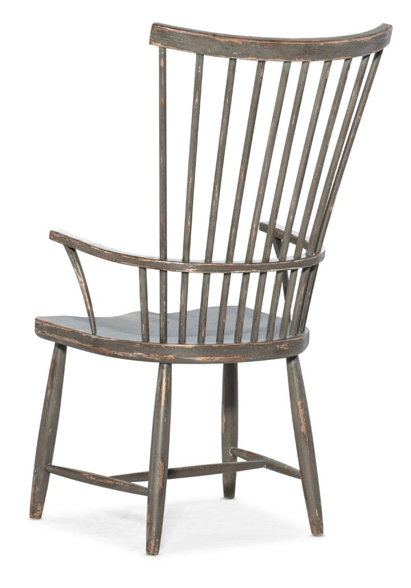 Hooker Furniture Alfresco Marzano Windsor Arm Chair — Pottery Distressed Hardwood Spindle-Back With Sculpted Wood Seat And Arms 6025-75302-95