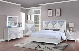 New Classic Furniture Soiree King Bed B2022-110-FULL-BED