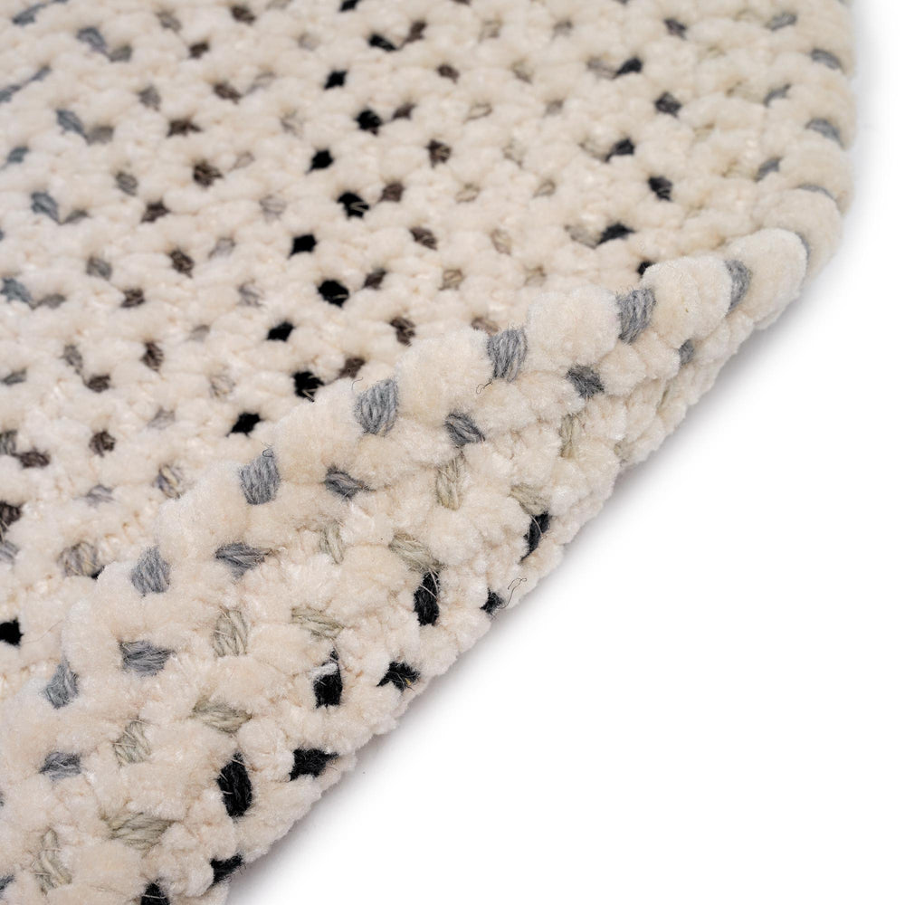 Capel Rugs Vivid 27 Braided Rug 0027VS11041404310