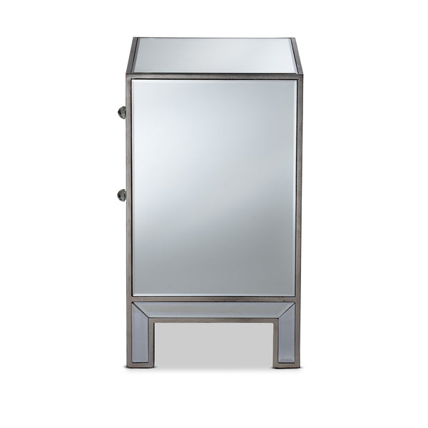 Fadri Contemporary Glam and Luxe Mirrored 2-Drawer Nightstand