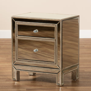 Fadri Contemporary Glam and Luxe Mirrored 2-Drawer Nightstand