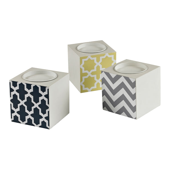 Chevron Print Candle Holders Set - Stylish 3-Piece Wooden Decor for Elegant Home Ambiance