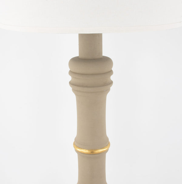 Zeugma 221 Tall Proper Floor Lamp