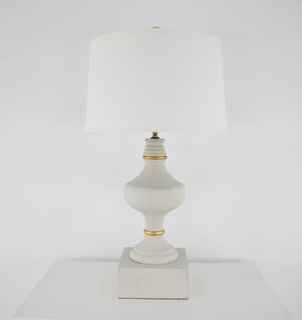 Zeugma 262 Oyster Table Lamp