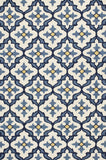 2'x3' Ivory Blue Hand Hooked UV Treated Quatrefoil Indoor Outdoor Accent Rug