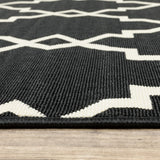 2’x8’ Black and Ivory Trellis Indoor Outdoor Runner Rug