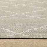 3’x5’ Gray and Ivory Trellis Indoor Outdoor Area Rug