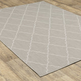 8’x10’ Gray and Ivory Trellis Indoor Outdoor Area Rug