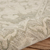 8’ x 10’ Green and Cream Medallion Area Rug