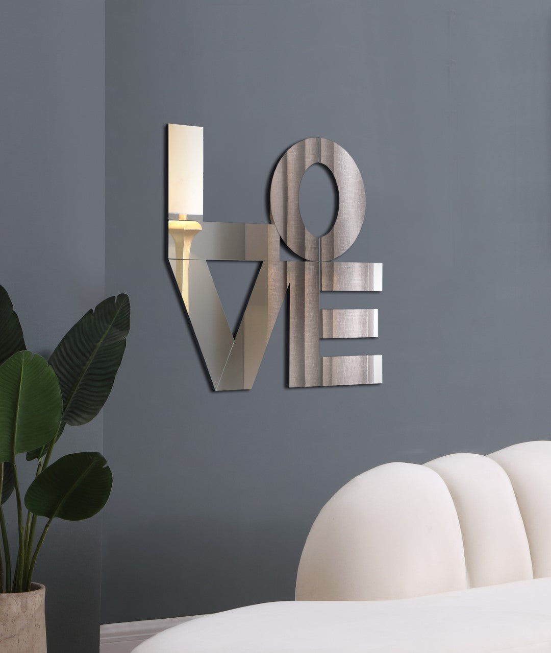 Meridian Furniture Love Glass Mirror - Thumbnail 2
