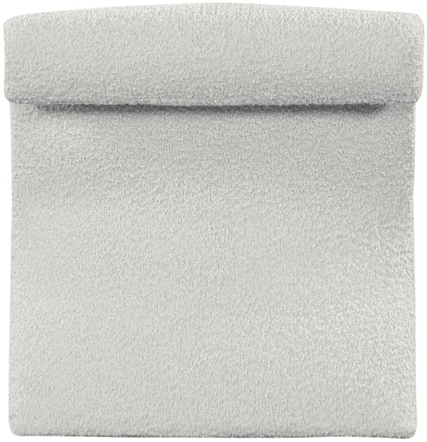 Mulberry Boucle Fabric / Iron / Foam Contemporary Cream Boucle Fabric Accent Chair - 27" W x 30.5" D x 27" H
