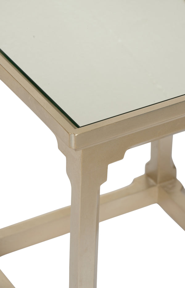 Vinh Table: Elegant Silver Leaf End Table with Mirrored Top - Perfect for Modular Coffee Styles!
