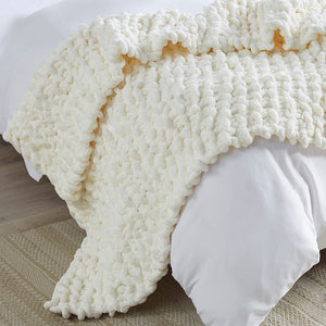 Madison Park Chenille Chunky Knit Casual 100% Polyester Solid Chenille Chunky Knit Throw Ivory 50x60'' MP50-7673