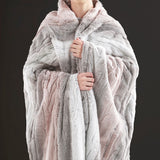 Beautyrest Zuri Glam/Luxury 100% Polyster Oversized Faux Tip Dye Heated Throw Blush/Grey 50x70'' BR54-2863