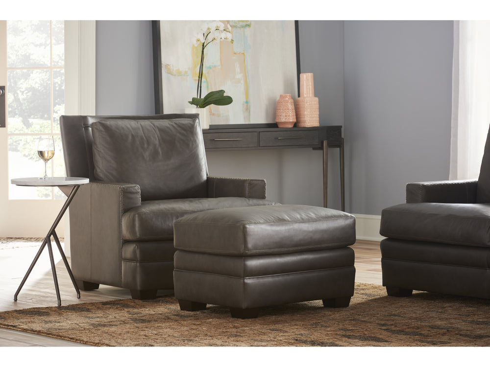 Universal Furniture Curated Oslo Round End Table 915A817-UNIVERSAL