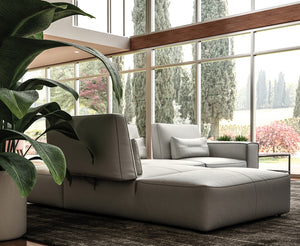 VIG Furniture Accenti Italia Enjoy - Italian Modern Light Grey Leather Left Facing Sectional Sofa VGDDENJOY-LTGRY