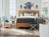 Universal Furniture Coastal Living Long Key Bed Queen 50 833310B-UNIVERSAL