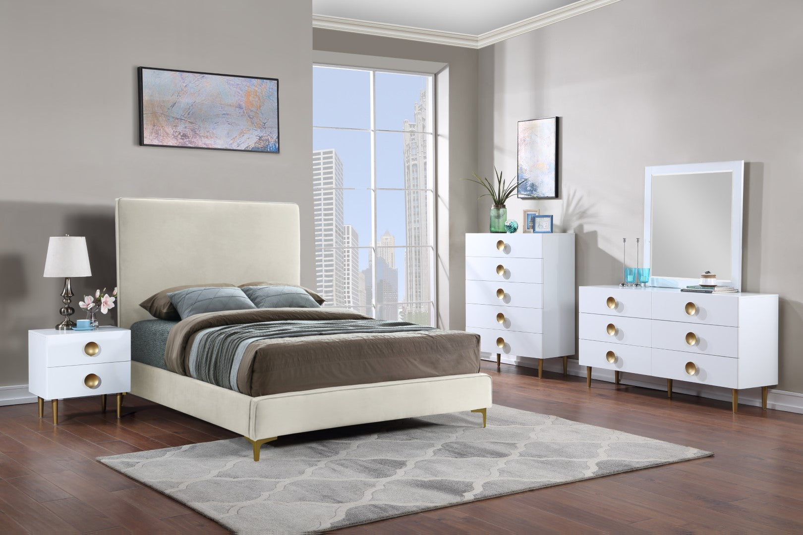 Meridian Furniture Zayne Mirror - Thumbnail 3