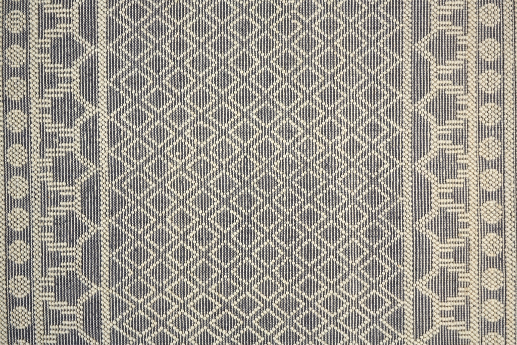 Phoenix Contemporary Moroccan Style Rug, Gray/Ivory, 7ft-9in x 9ft-9in Area Rug