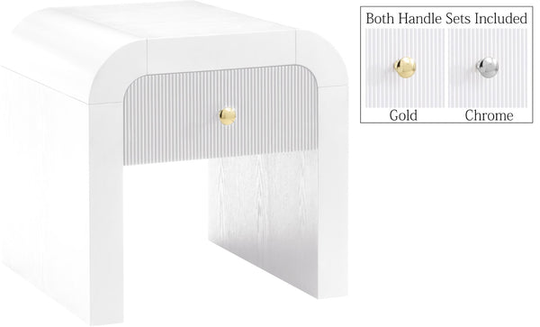 Artisto Ash Veneer / Engineered Wood / Metal Contemporary White End Table - 24" W x 24" D x 24" H