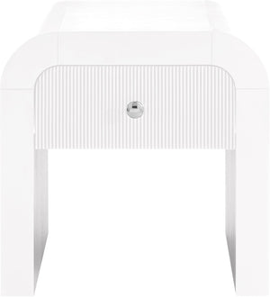 Artisto Ash Veneer / Engineered Wood / Metal Contemporary White End Table - 24" W x 24" D x 24" H