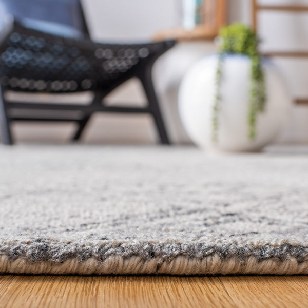 Safavieh Abstract 144 Hand Tufted 80% Polyester/20% Wool Contemporary Rug ABT144A-9