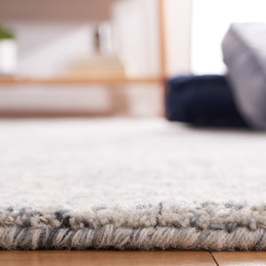 Safavieh Abstract 206 Hand Tufted Wool/Cotton Rug ABT206F-8