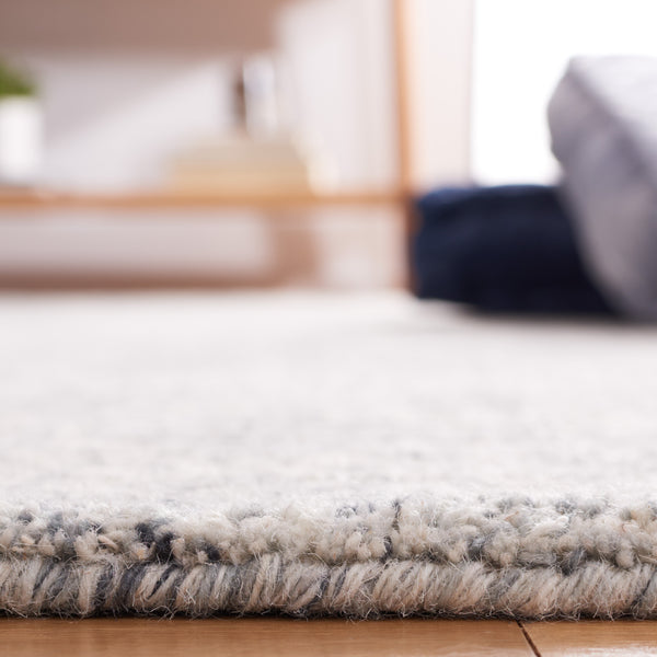 Safavieh Abstract 206 Hand Tufted Wool/Cotton Rug ABT206F-8