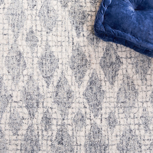 Safavieh Abstract 206 Hand Tufted Wool/Cotton Rug ABT206F-8