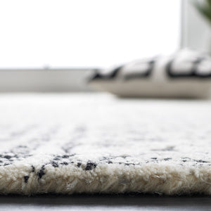 Safavieh Abstract 225 Hand Tufted Wool Rug ABT225Z-8