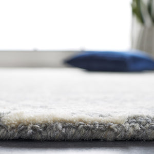 Safavieh Abstract 226 Hand Tufted Wool Rug ABT226J-8