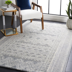 Safavieh Abstract 226 Hand Tufted Wool Rug ABT226J-8