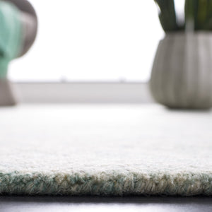 Safavieh Abstract 428 Hand Tufted 80% Wool/20% Cotton Rug ABT428F-8