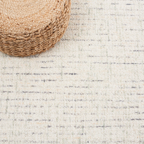 Safavieh Abstract 468 Hand Tufted Wool Rug ABT468K-8SQ