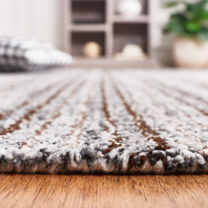 Safavieh Abstract 486 Hand Tufted 85% Wool/15% Cotton Modern Rug ABT486F-9