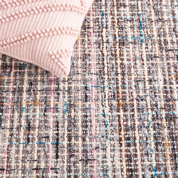 Safavieh Abstract 489 Hand Tufted 85% Wool/15% Cotton Modern Rug ABT489F-9