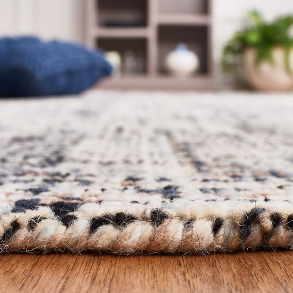 Safavieh Abstract 493 Hand Tufted 85% Wool/15% Cotton Modern Rug ABT493Z-9