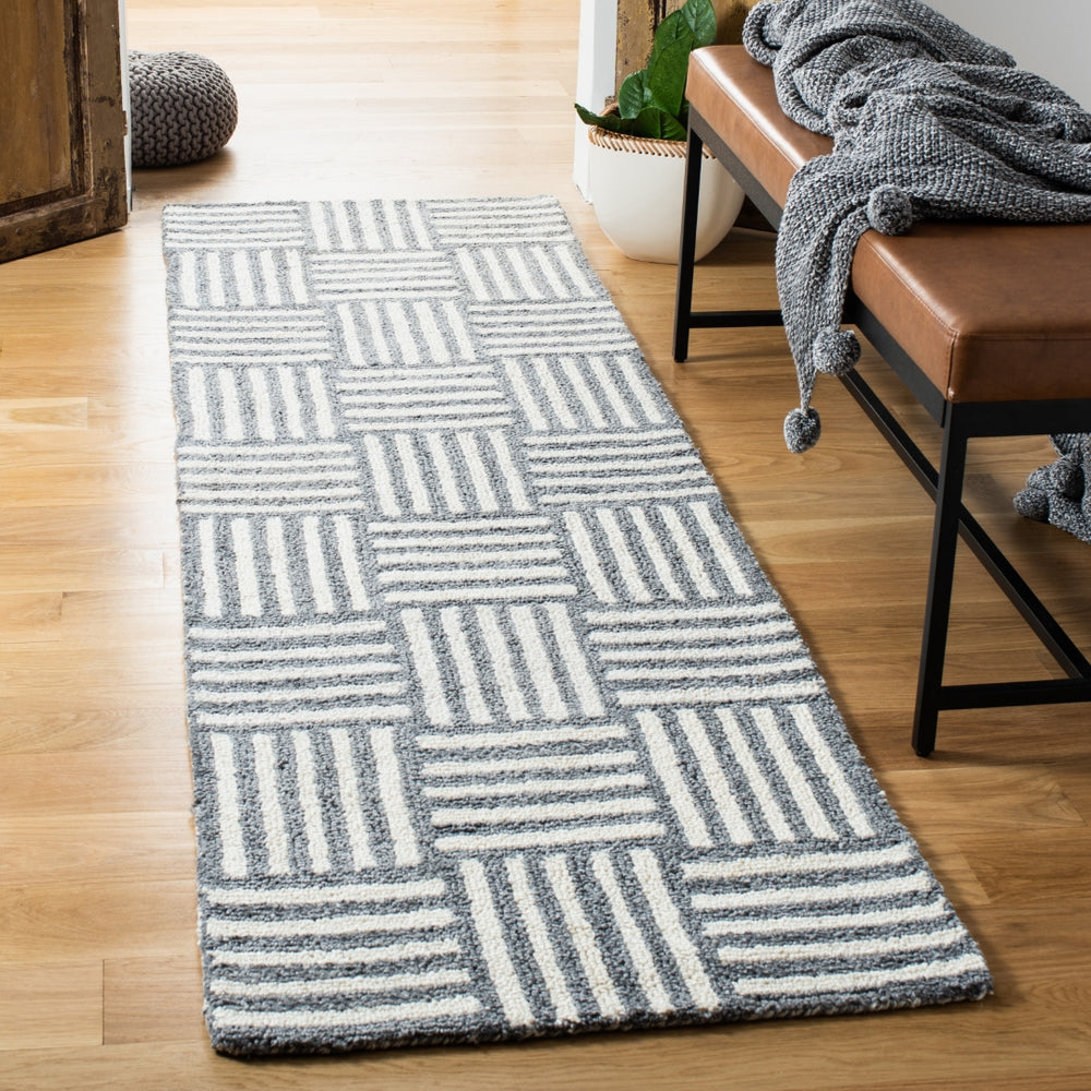 Abstract Hand Tufted Rug in Luxurious 30% NZ Wool and 70% Viscose - Elevate Your Space Today!