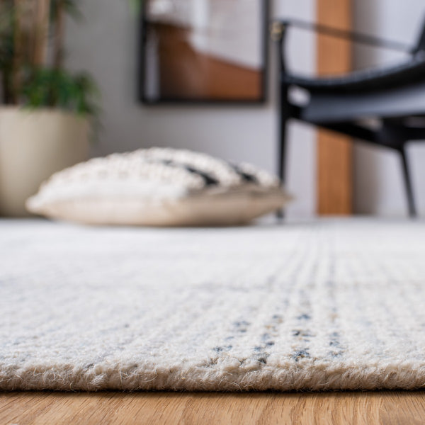 Safavieh Abstract 657 Hand Tufted 80% Wool/20% Cotton Contemporary Rug ABT657A-9