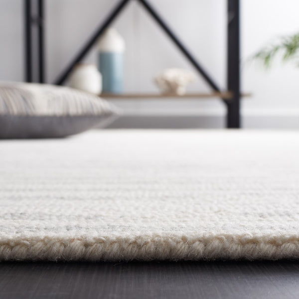 Safavieh Abstract 926 Hand Tufted Wool Contemporary Rug ABT926L-8