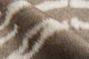 Momeni Erin Gates Acadia ACA-1 Machine Made Modern Animal Print Indoor Area Rug Grey 5'3" x 7'10" ACADIACA-1GRY537A