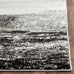 Safavieh Adirondack 112 Power Loomed 55% Polypropylene/ 40% Jute/ 5% Polyester Rug ADR112G-5SQ