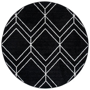 Adirondack 241 Contemporary Power Loomed Polypropylene Pile Rug Black / Ivory