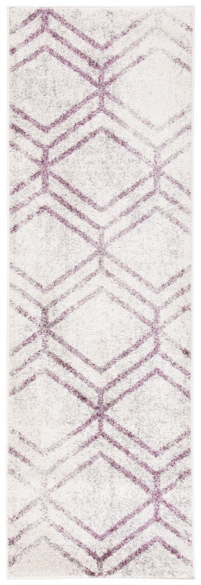 Adirondack 253 Contemporary Power Loomed Polypropylene Pile Rug Ivory / Plum