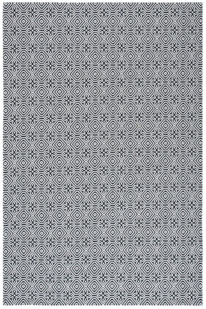 Augustine 400 Augustine 402  Power Loomed 65.0%Coton, 30.4%Polyester, 4.6%Viscose Rug Black / Light Grey