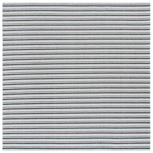 Augustine 400 Augustine 419  Power Loomed 67.8%Coton, 28.6%Polyester, 3.6%Viscose Rug Black / Light Grey