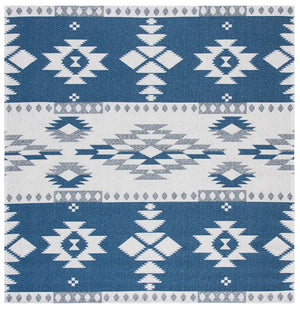 Augustine 400 Augustine 426  Power Loomed 63%Coton,33%Polyester, 4.0%Viscose Rug Navy / Creme