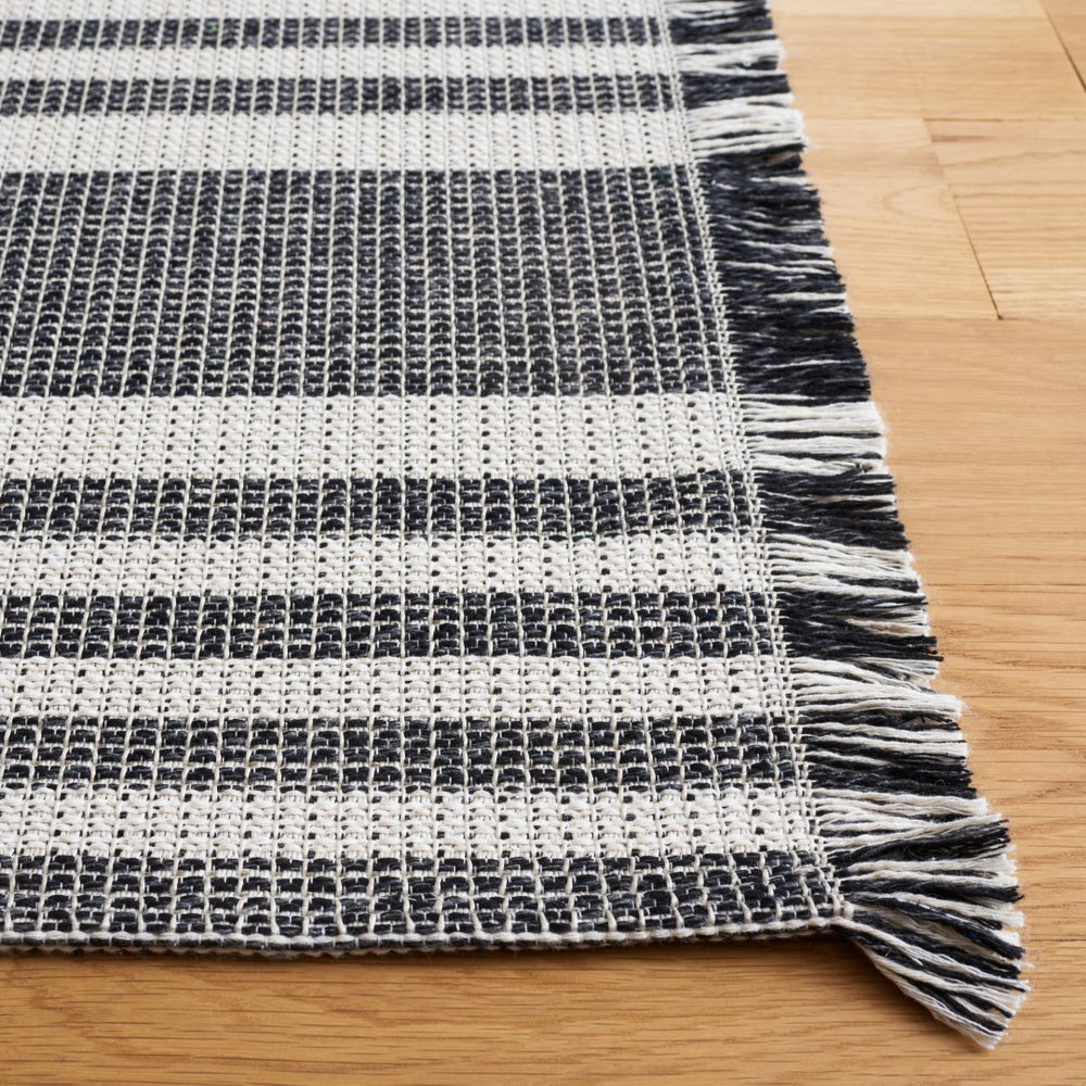 Safavieh Augustine 504 70% cotton,17% Polypropylene, 13% Polyester Power Loomed Rug AGT504Z-9