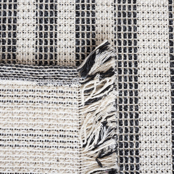 Safavieh Augustine 504 70% cotton,17% Polypropylene, 13% Polyester Power Loomed Rug AGT504Z-9